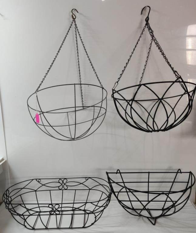 4 Planter Baskets - 2 Hanging