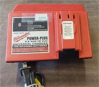 Milwaukee Power Plus 9.6-18 Volt Universal Charger