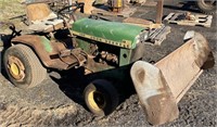 John Deere 140 lawn tractor with blade, Hyd, lift