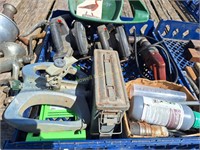Blue Crate: Skilsaw, Angle Drill,
