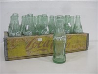 12"x 18"x 4" Vtg Coca-Cola Crate & Bottles
