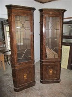 PAIR OF MAHOGANY CORNER CABINETS