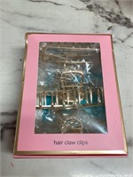 Hair claw clips
