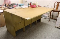 12 Drawer Sewing/Quilting Table