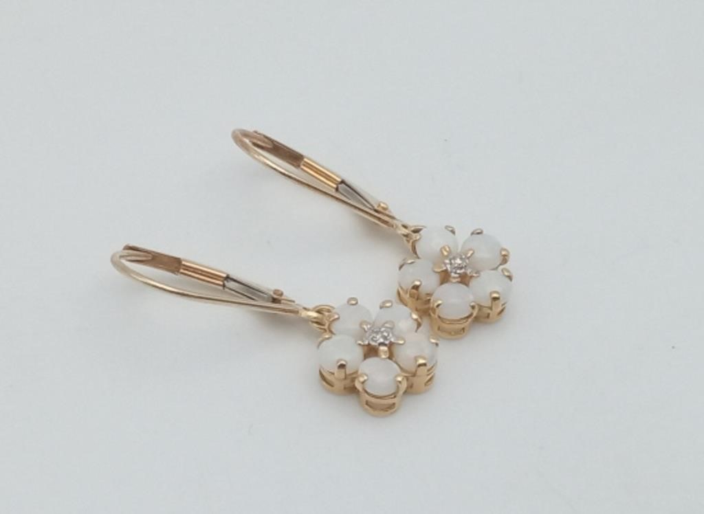 14K Yellow Gold Flower Opal Leverback Earrings