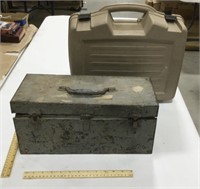 1 metal box & 1 Plano plastic case