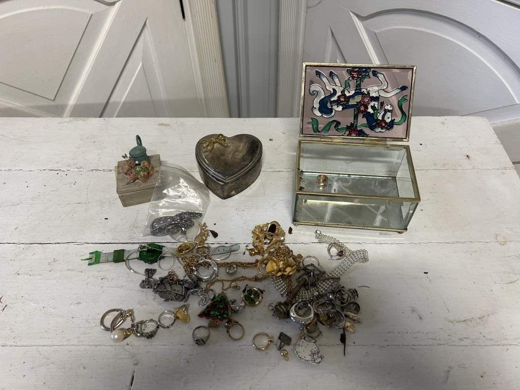 Costume jewelry, and trinket boxes