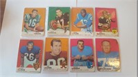Lot of 8 1969 Topps Football Cards