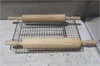 2 WOOD ROLLING PINS