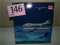 HM HOBBYMASTER MCDONNELL F0-101B VOODOO IN BOX