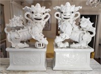 Stunning Pair Vintage Porcelain Foo Dogs