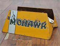 "Mohawk" Metal Tire Stand