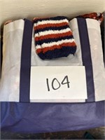 Plush blanket & socks in tote