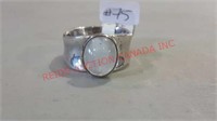 SILVER RING WITH QUARTZ STONE STAMPED .925 SIZE 11