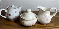 Rose Pfaltzgraff Creamer & Sugar Dish Tele Teapot