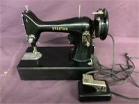 Spartan featherlight sewing machine ( no top)