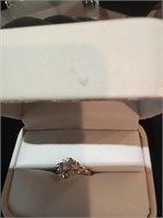 Women's wedding ring set.