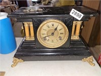 BLACK AND GOLD CHIME CLOCK (HAS KEY)
