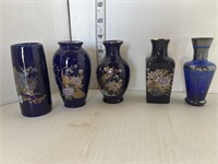 Lot: small blue glass vases