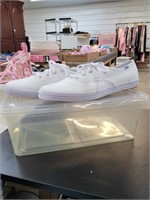 Keds dream foam tennis shoes size 8.5