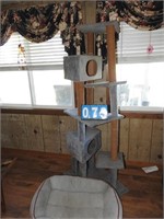 6' Tall Cat Tree and Bed