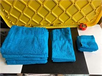 All new  4 washcloths 4 hand towels 4 body towels