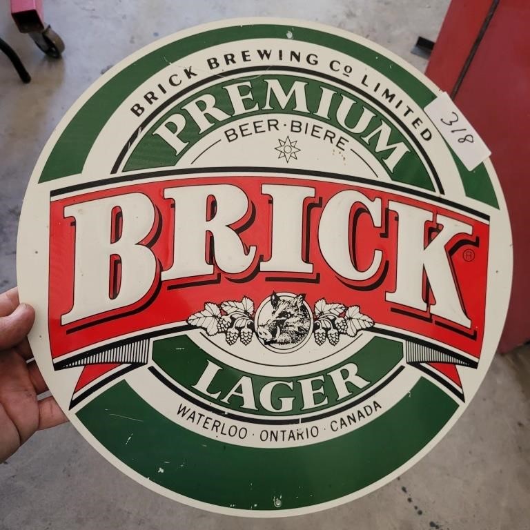 16"X16" BRICK LAGER - METAL SIGN