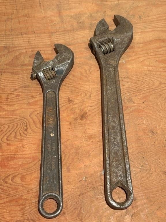 Pair of Adjustable C Wrenches