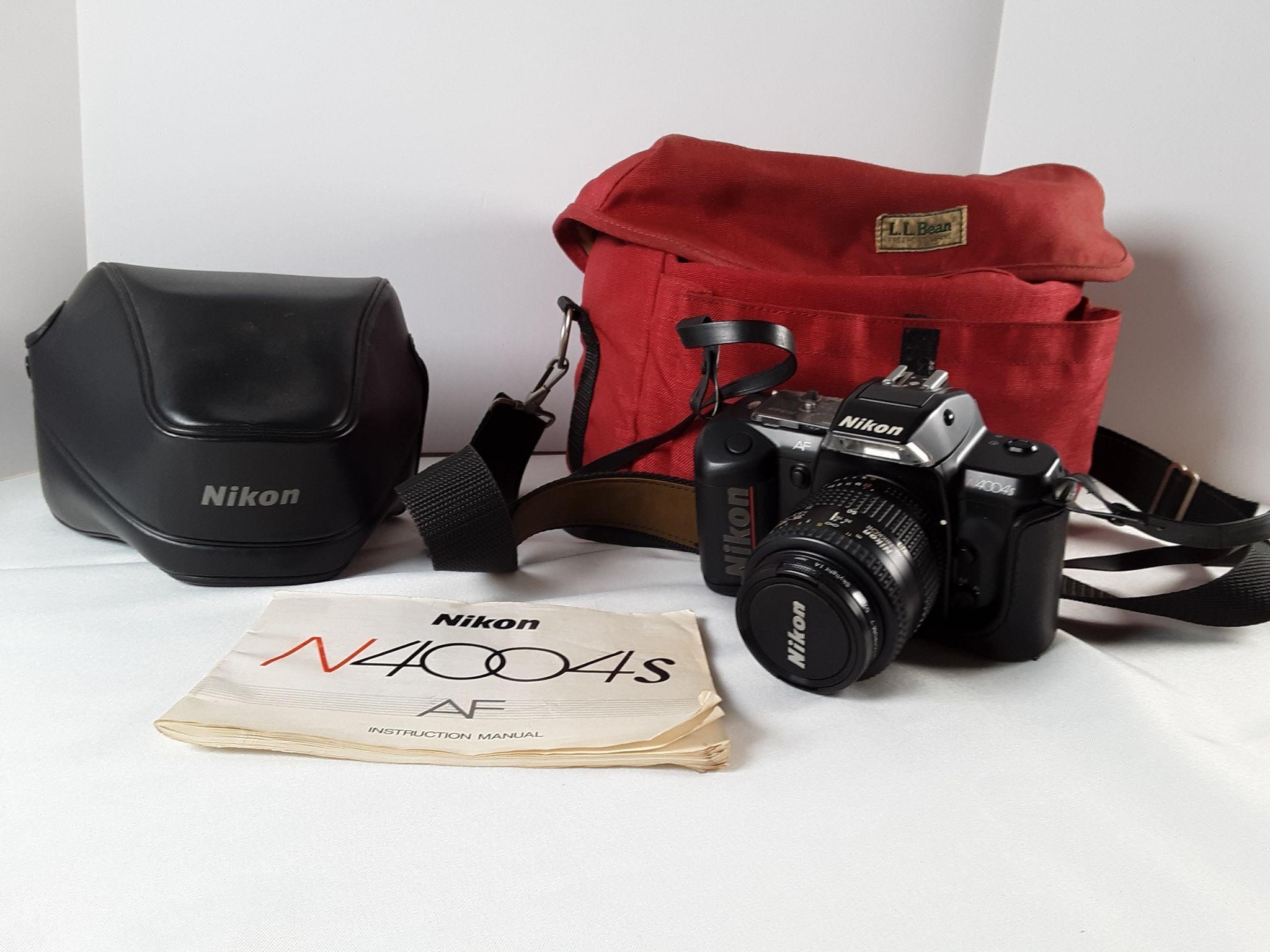 Nikon N4004S AF with Case