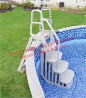 Main access 24" pool steps