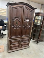 ARMOIRE