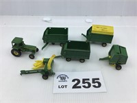 Lot of 6 - 1/64 Scale Misc Farm Equipment