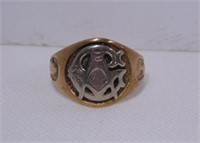 10K yellow gold Mason's ring, size 11 1/4