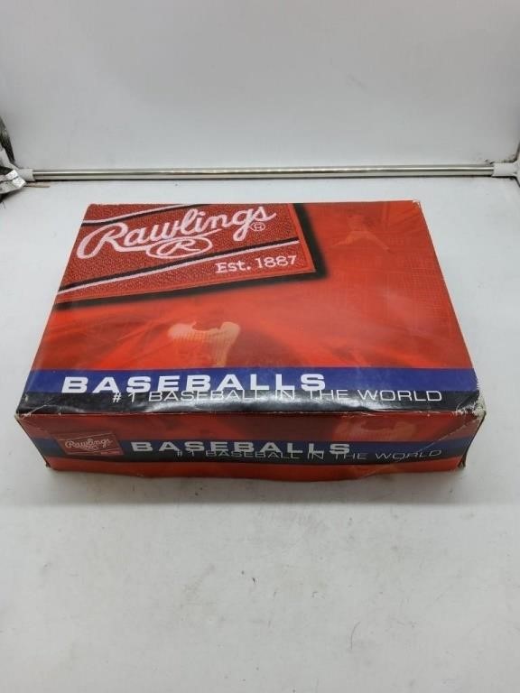 Rawlings baseballs