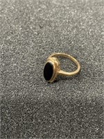 10K YELLOW GOLD OVAL BLACK ONYX RING