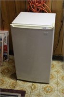 Kenmore mini fridge
