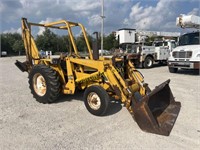 IH 2500 Series A Diesel Backhoe +, Row 2