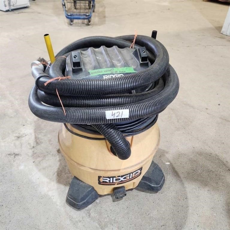 14 gallon Ridgid shop vac