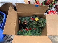 BOX OF XMAS GREENERY