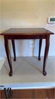 21” wooden end table