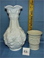 vase/cups