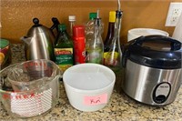 V - RICE COOKER, PYREX, BOWL, MORE (K2)