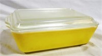 Pyrex Dish w/ Lid - A-20