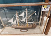 SS Windjammer Model Sailboat w/Plexiglass Case