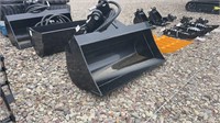 32" Wide Mini Excavator Hydraulic Ditching Bucket