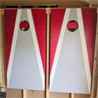 CORNHOLE BOARDS AND BAGS