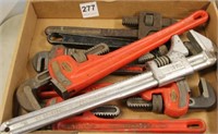 Flat lot: 6 Ridgid & other pipe wrenches