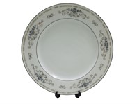 Wade Diane Vintage Fine China Dinner Plate AL112