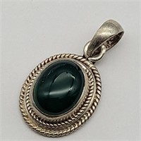STERLING SILVER GREEN STONE PENDANT