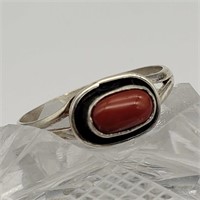 CORAL SET IN STERLING SILVER RING SZ 10.5